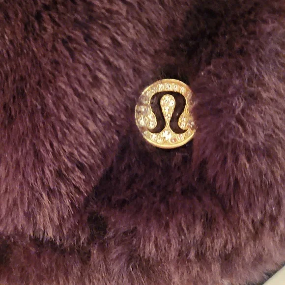 Everwhere Belt Bag 1L - Picture 3 of 11